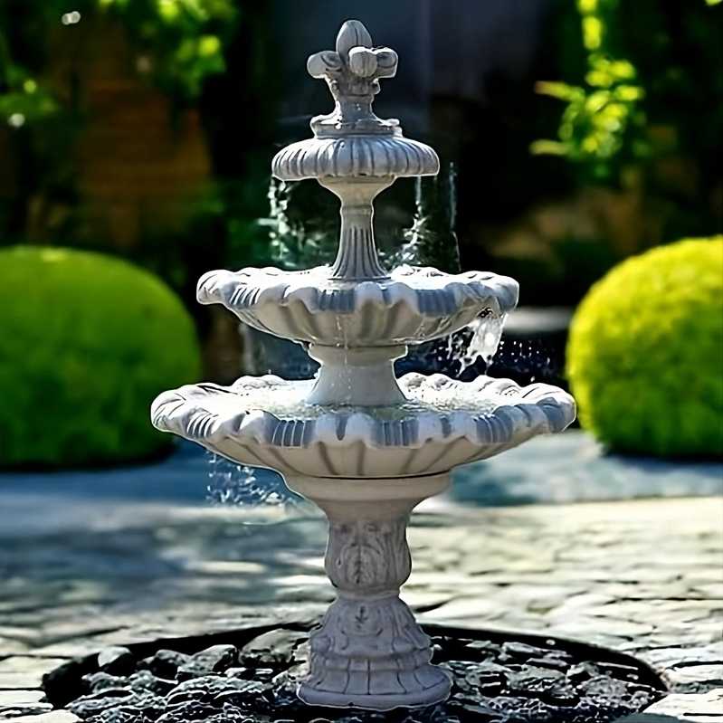 Fontanna dwupiętrowa Lilia