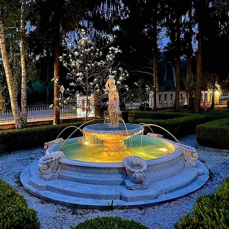 Zestaw Fontanna Włoska Dziewczyna z Dzbanami + Oczko Marino