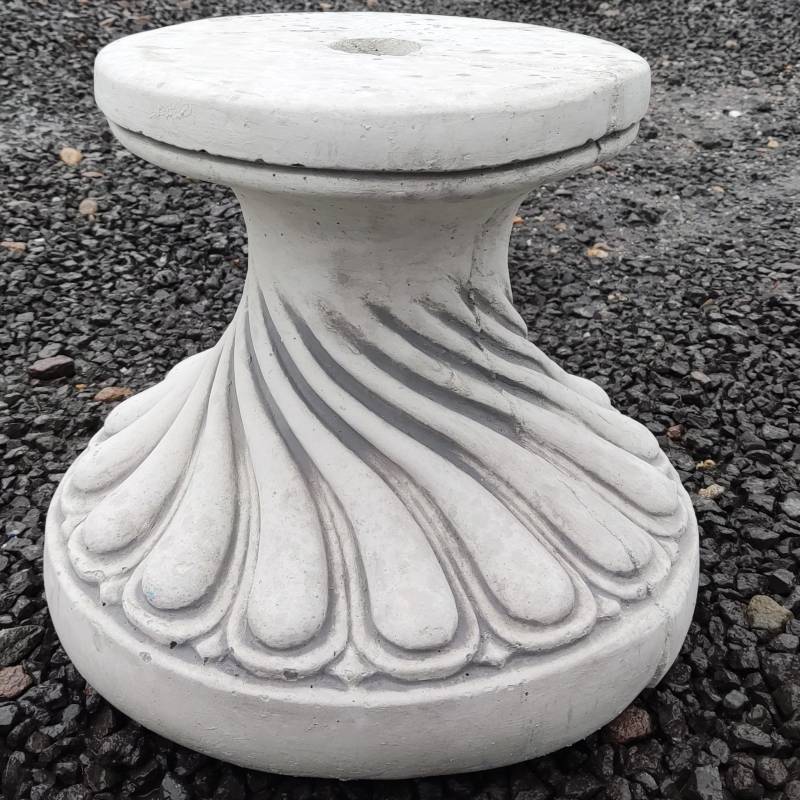 Kolumna okrągła skręcona