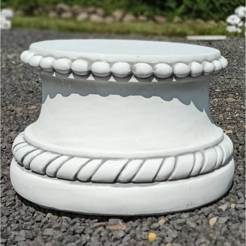 Kolumna okrągła z warkoczem