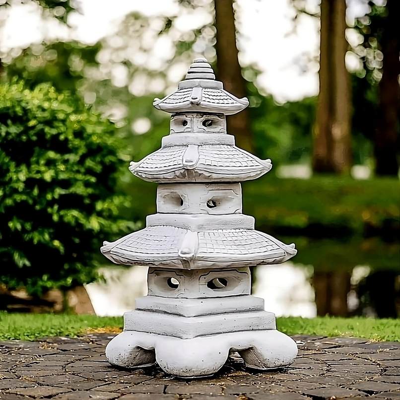 Pagoda duża trzypiętrowa