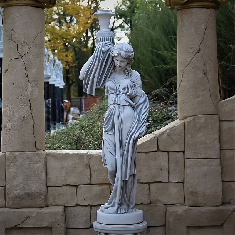 Figura Eudoksja z wazą