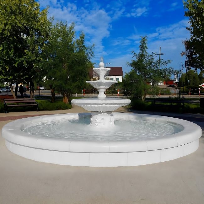 Betonowe Fontanny do Dużych ogrodów - TOP10 Inspiracji